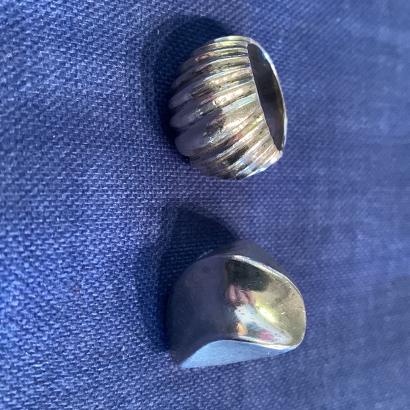 Two Vintage Sterling Rings Size 8. - Picture 3 of 3